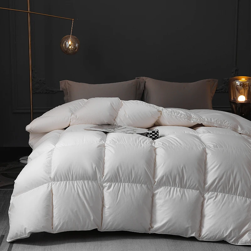 2023 Original New high-end thick goose down quilts not adulterated filled with real 95% white goose down for autumn winter - Image 2